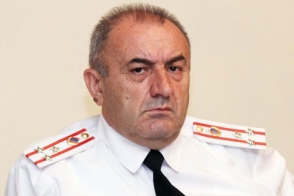 Թաղումներին սև շորեր չհագնեք, որ չծեփեն պատերին